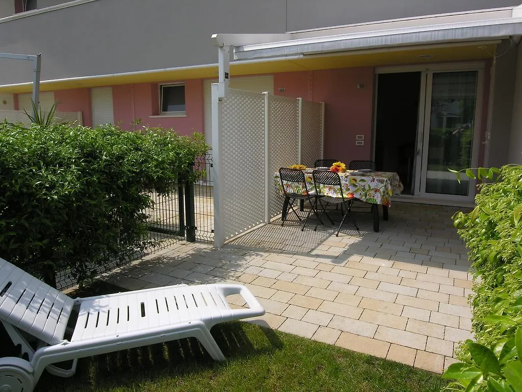Bosco Dell'Impero Apartment Bibione 0*,  Italy